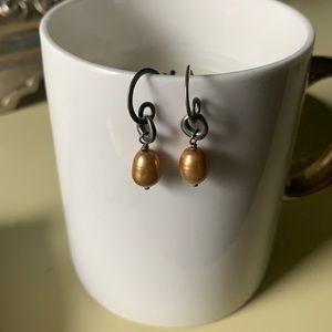 Lovely Silpada FW Gold Pearl Drop Dangle Earrings